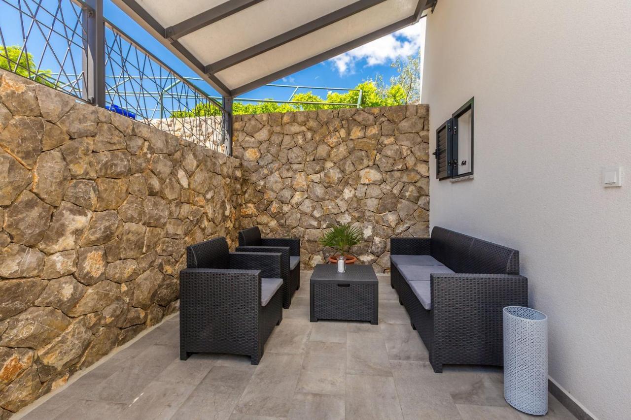 Holiday House San Michele Vrh (Krk) Exterior foto